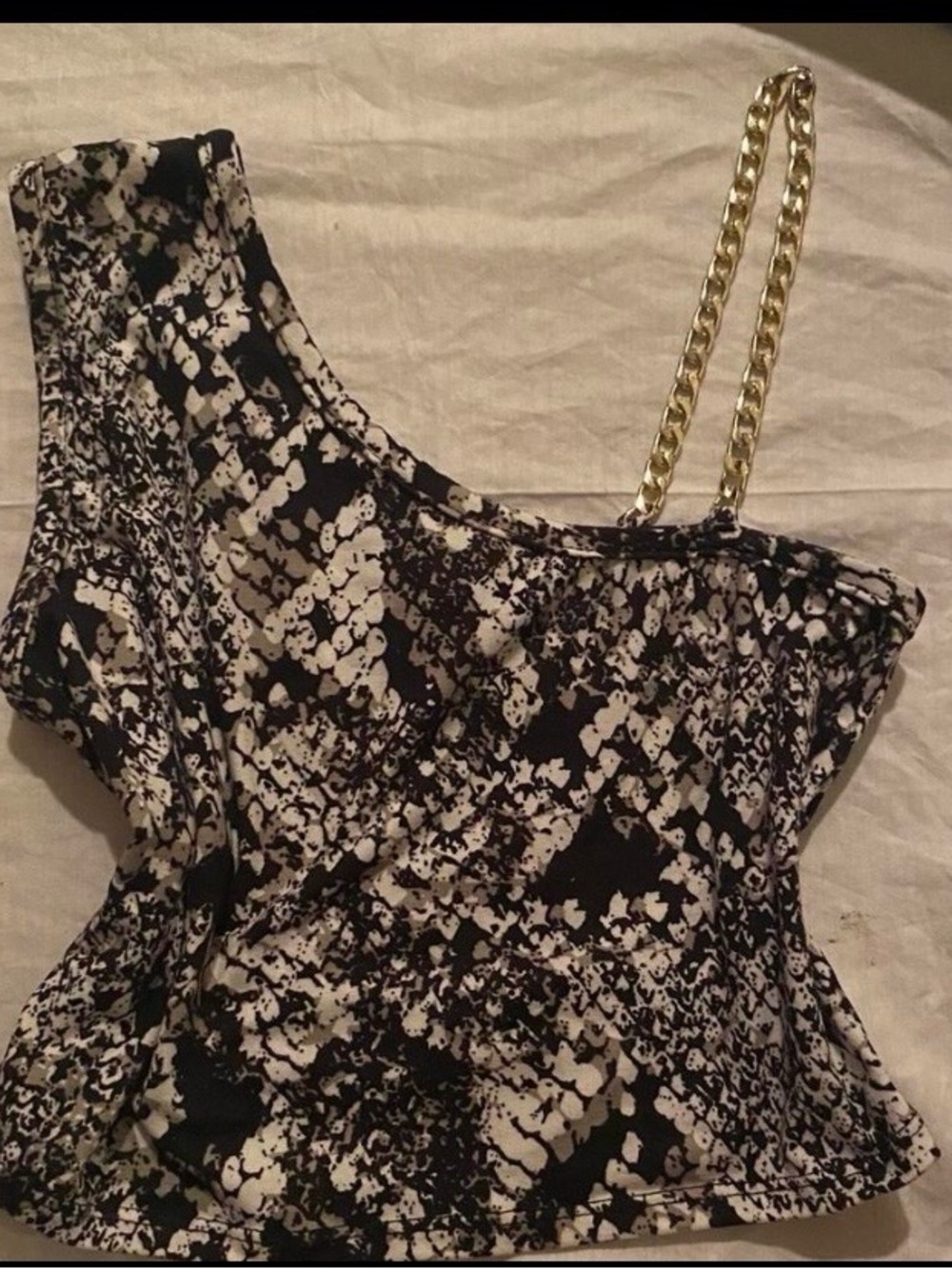 OMT FASHIONS Black and White Top with Gold Chain Strap